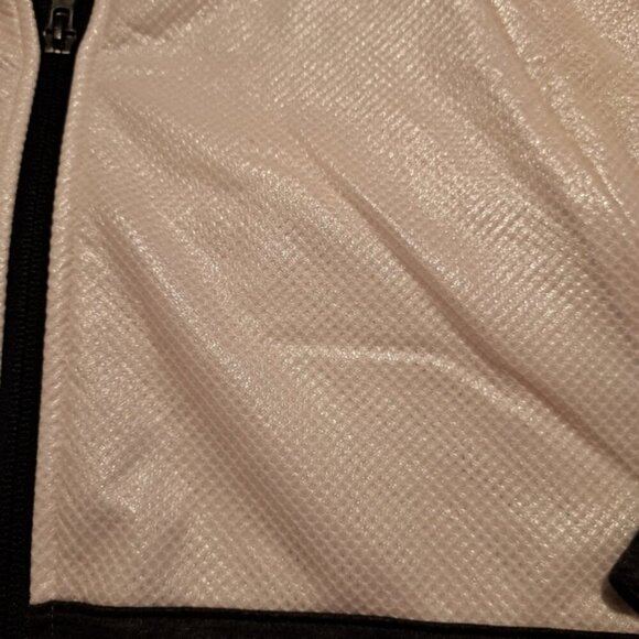 Under Armour men's size medium waterproof fitted jacket, EUC - Picture 2 of 8